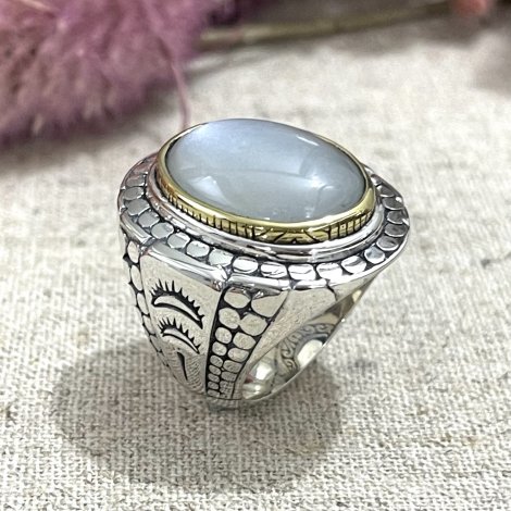 MOONSTONE